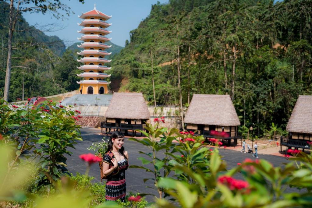 Fivitel Cổng Trời Đông Giang Hotel
