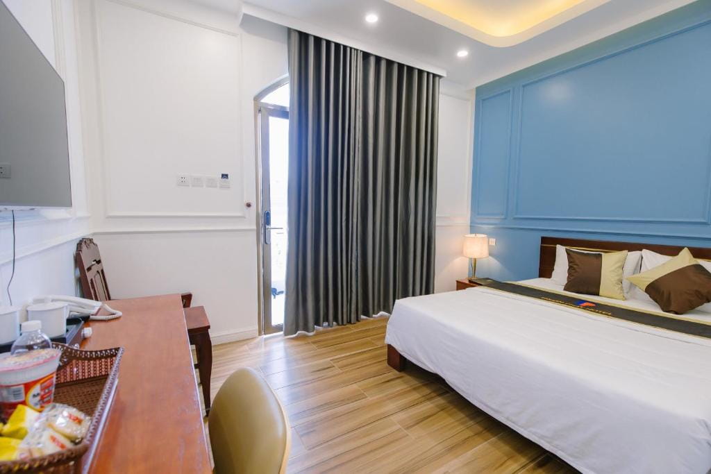 Thuận Phát Hotel