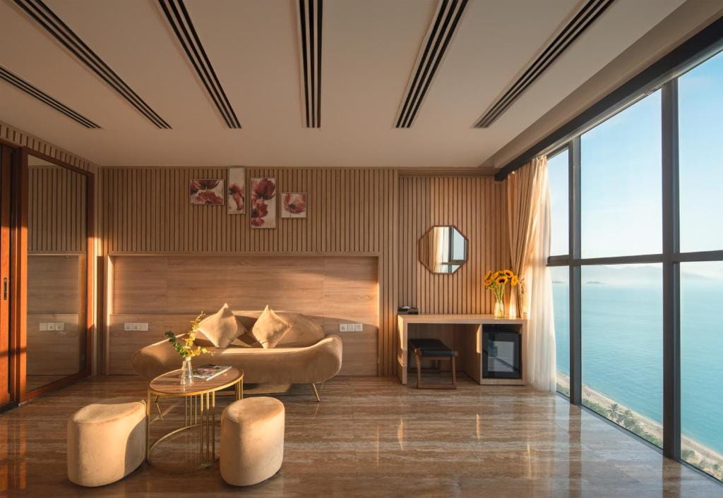 EMERALD BAY HOTEL & SPA NHA TRANG