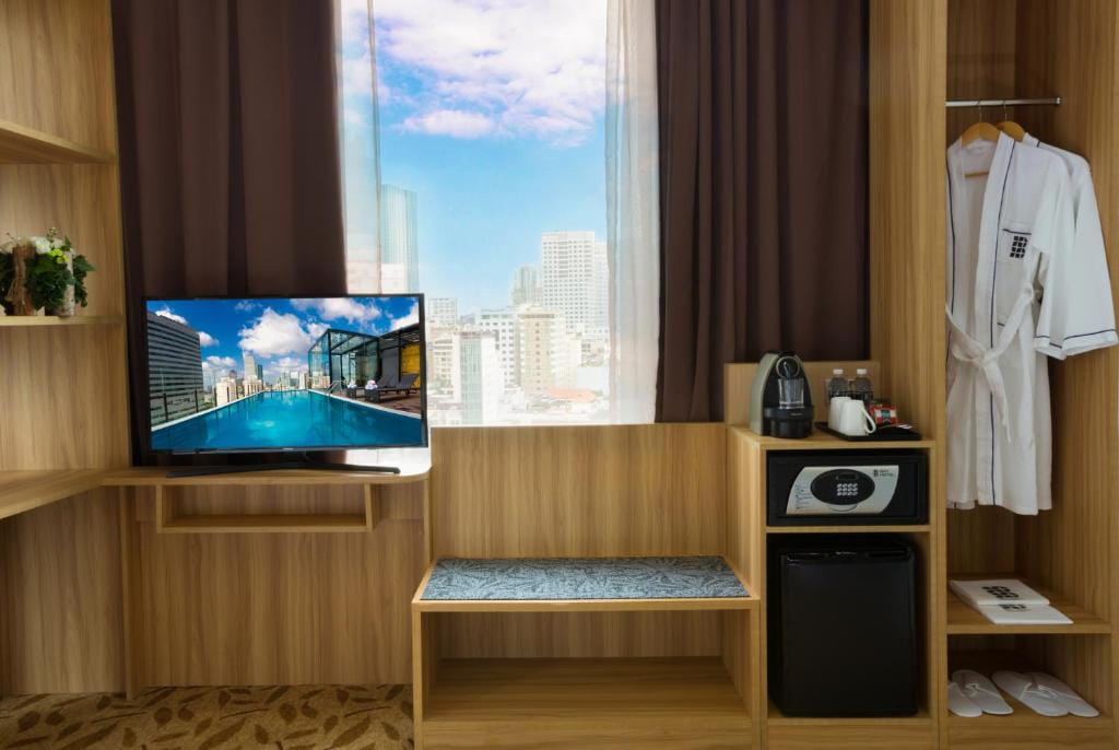 Bay Hotel Ho Chi Minh