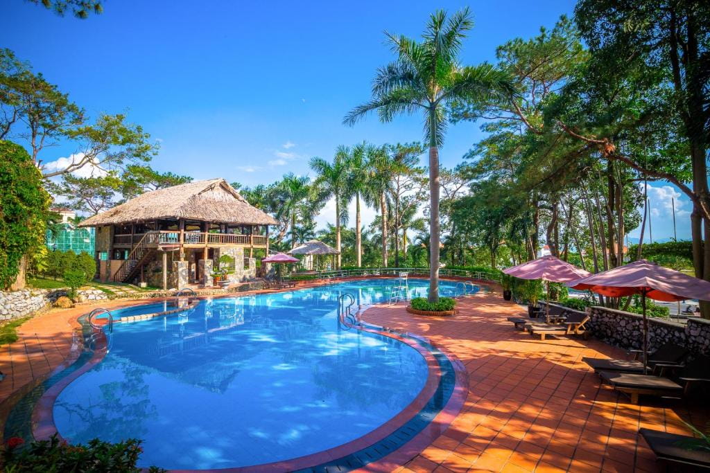 SAI GON HA LONG HOTEL