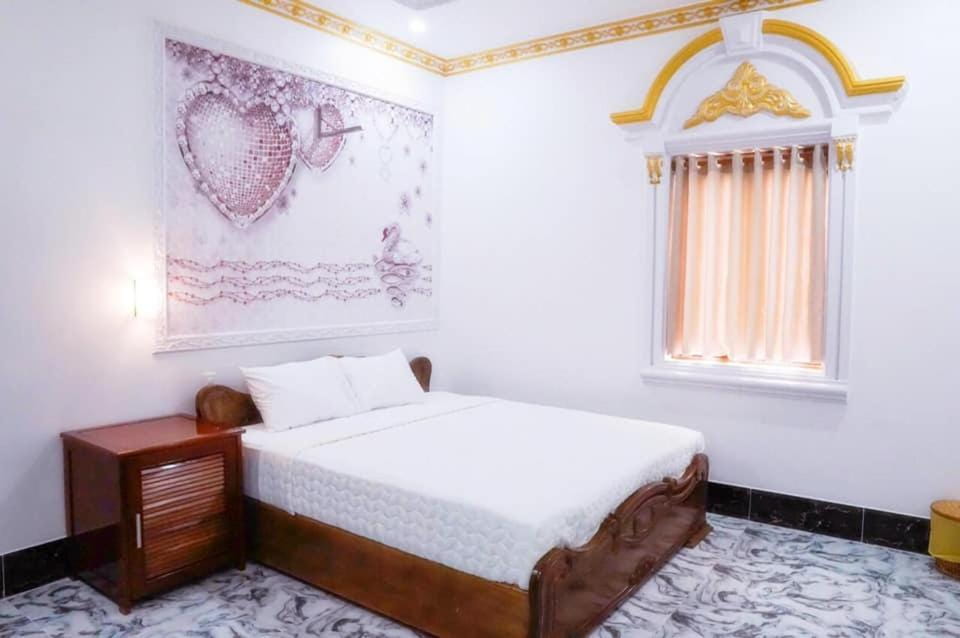 Little Saigon Hotel