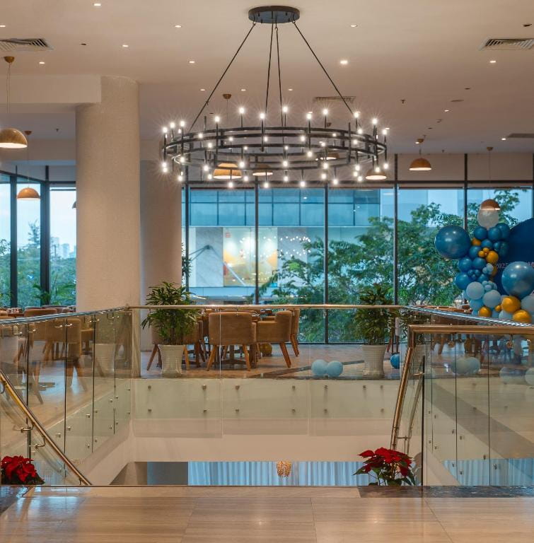 Starcity Bayfront Nha Trang Hotel