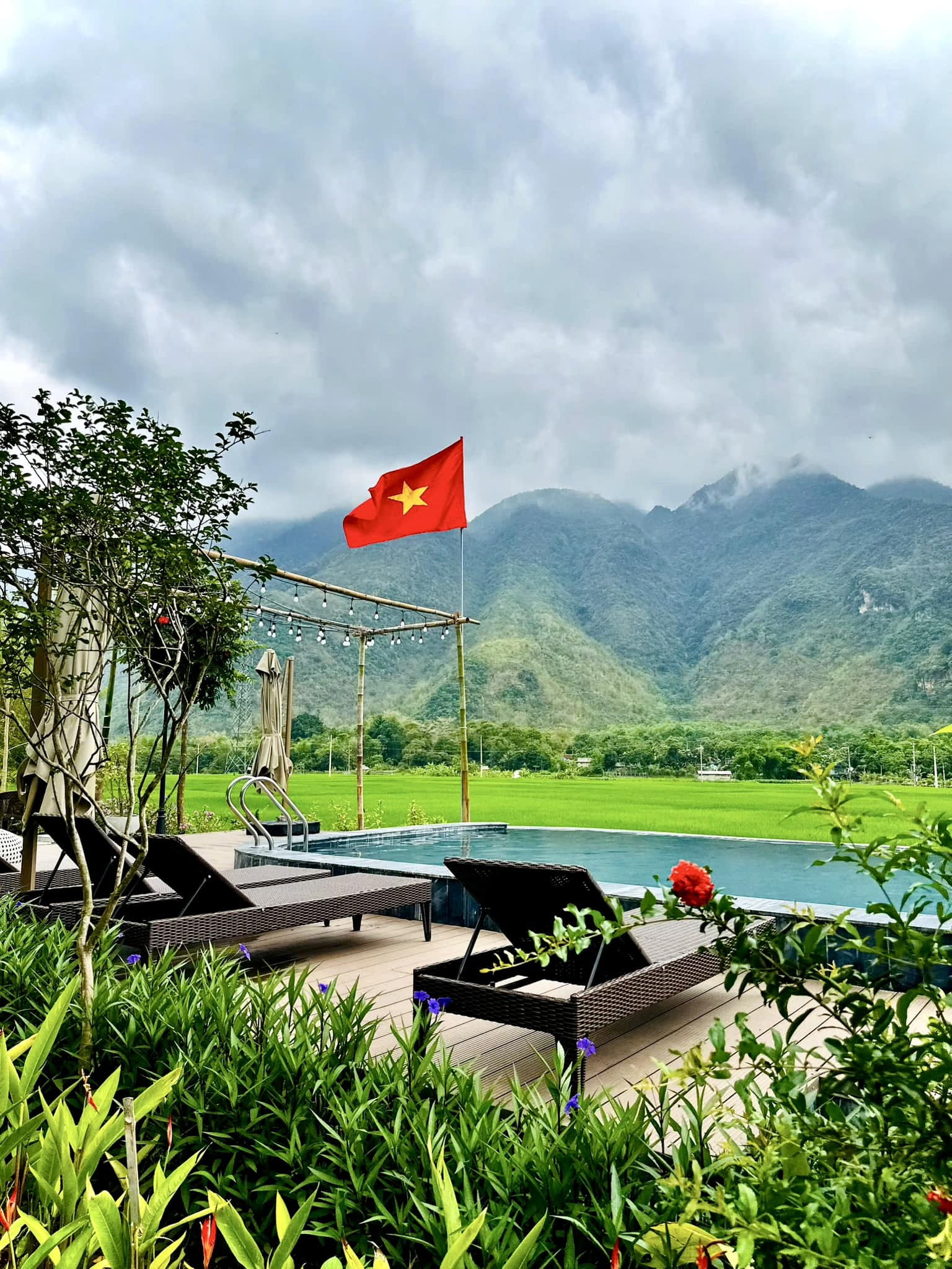 MAI CHÂU LA LUNA RETREAT