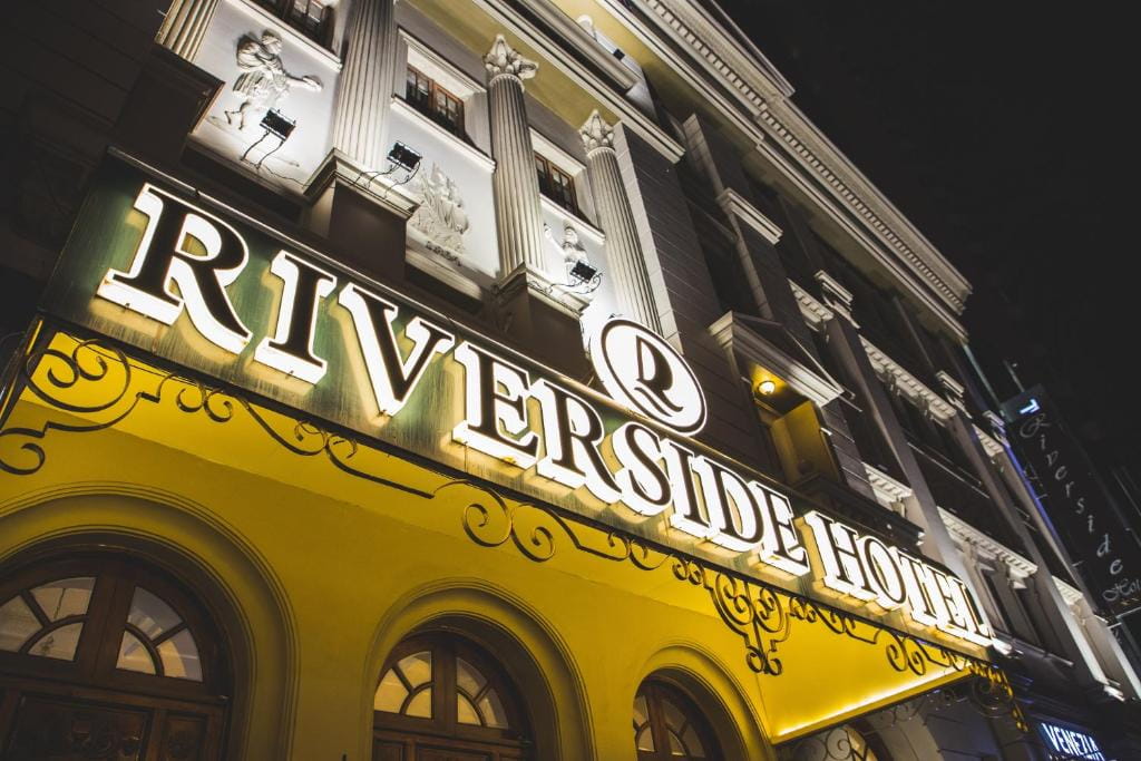 RIVERSIDE HOTEL SAI GON