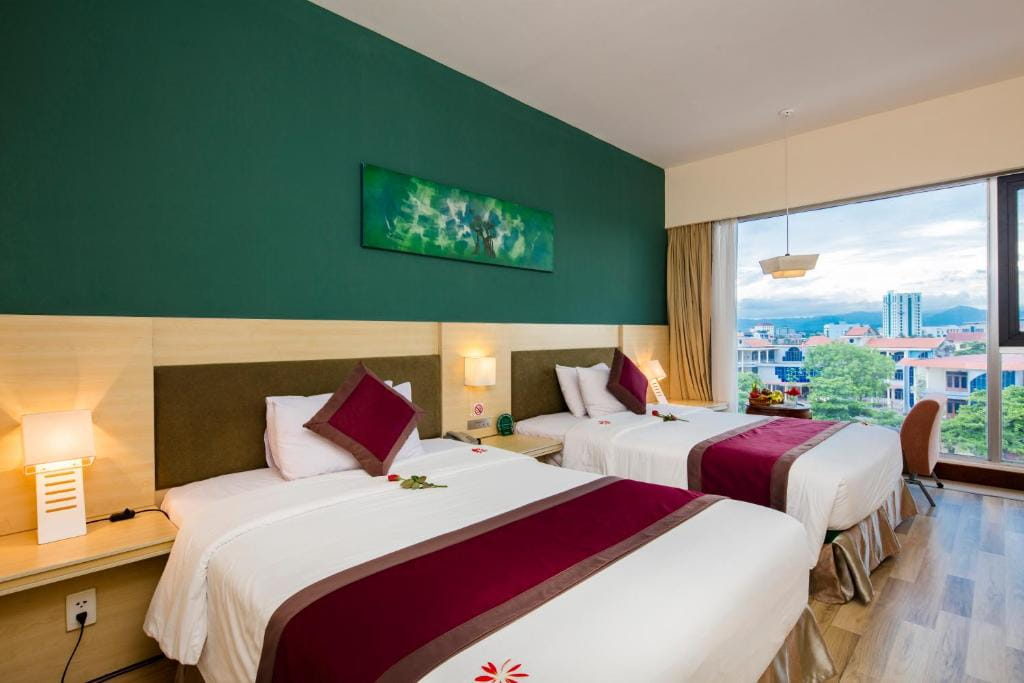 Sài Gòn Quảng Bình Hotel