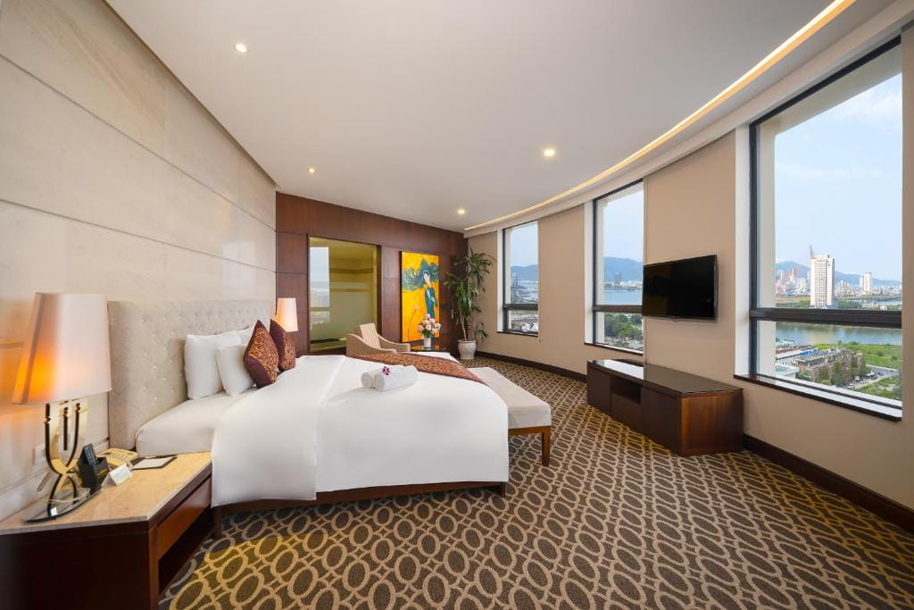 MINH TOÀN GALAXY HOTEL