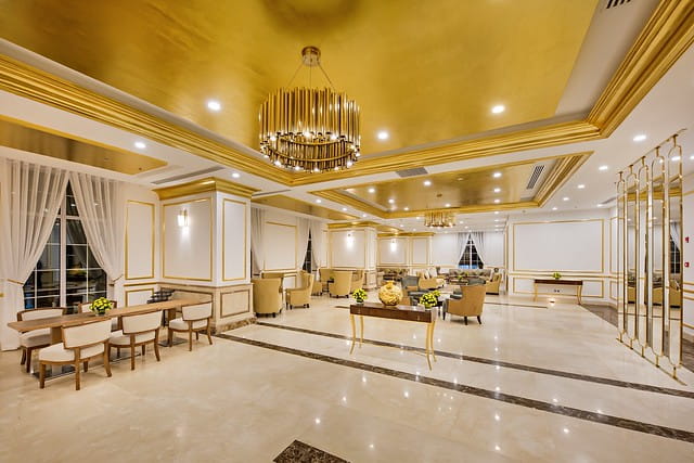 Wyndham Danang Golden Bay Hotel