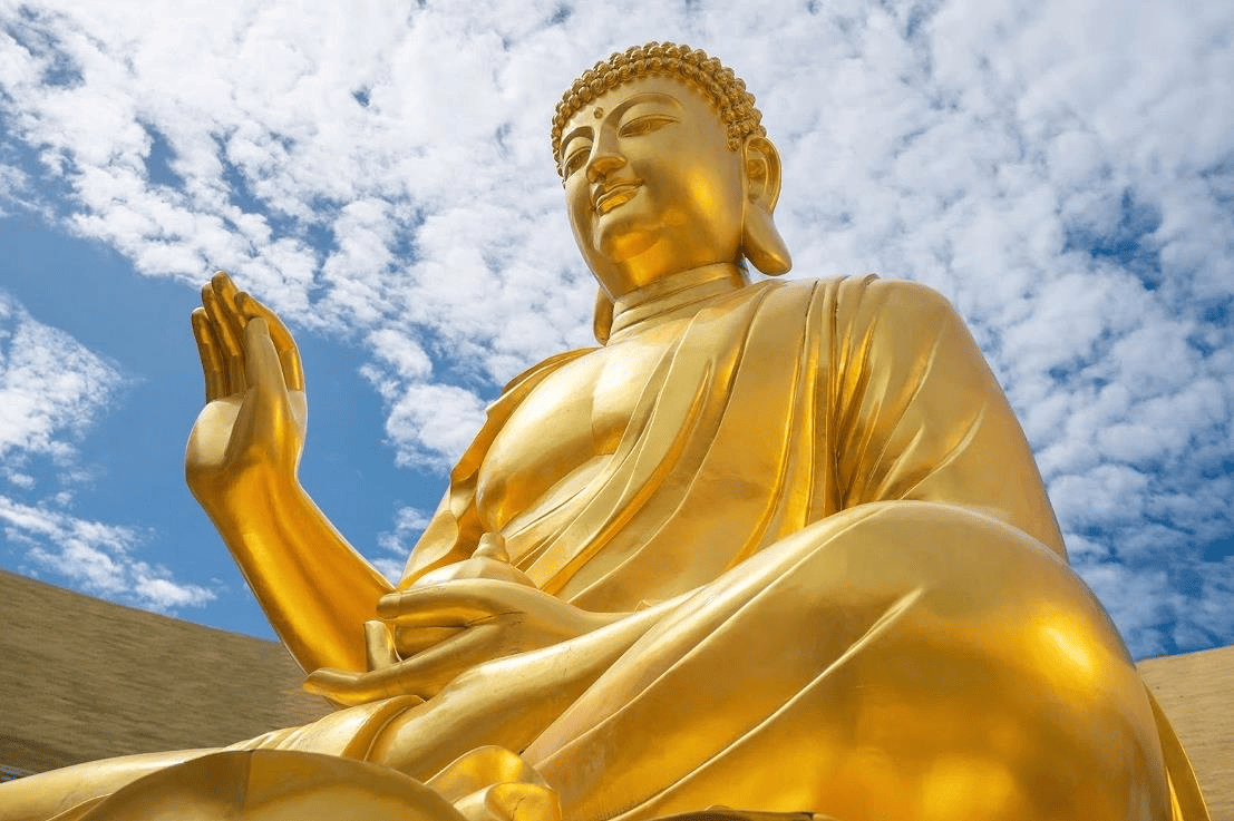 Tượng Phật Câu Na Hàm Mâu Ni