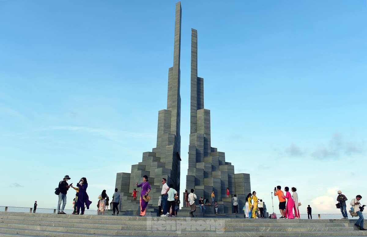 Tour image detail
