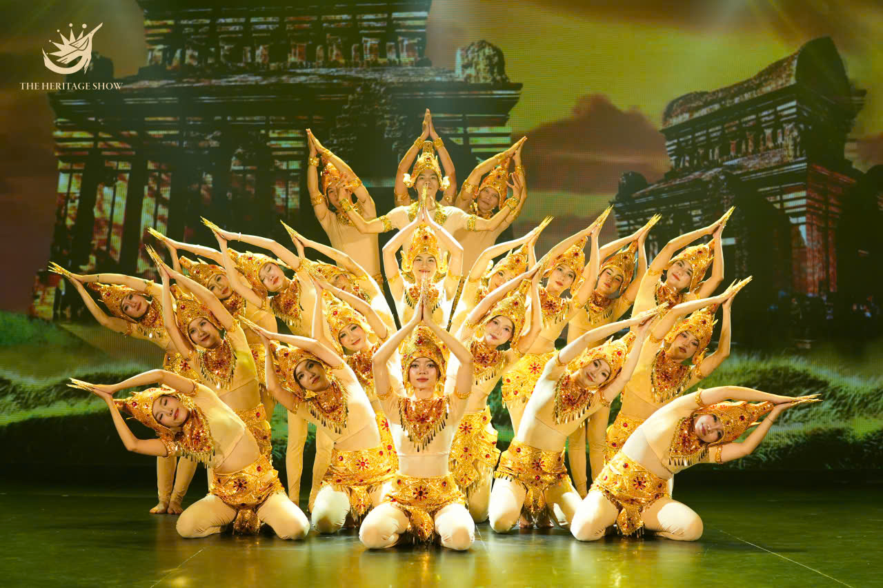 vé xem show heritage đà nẵng