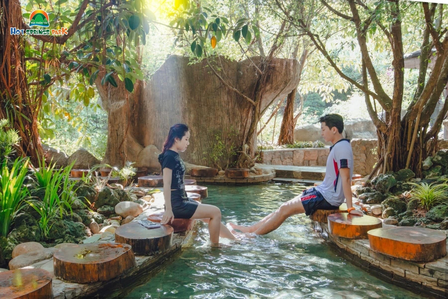 vé núi thần tài